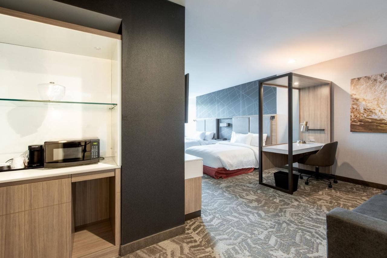 Hotel Springhill By Marriott 3*
