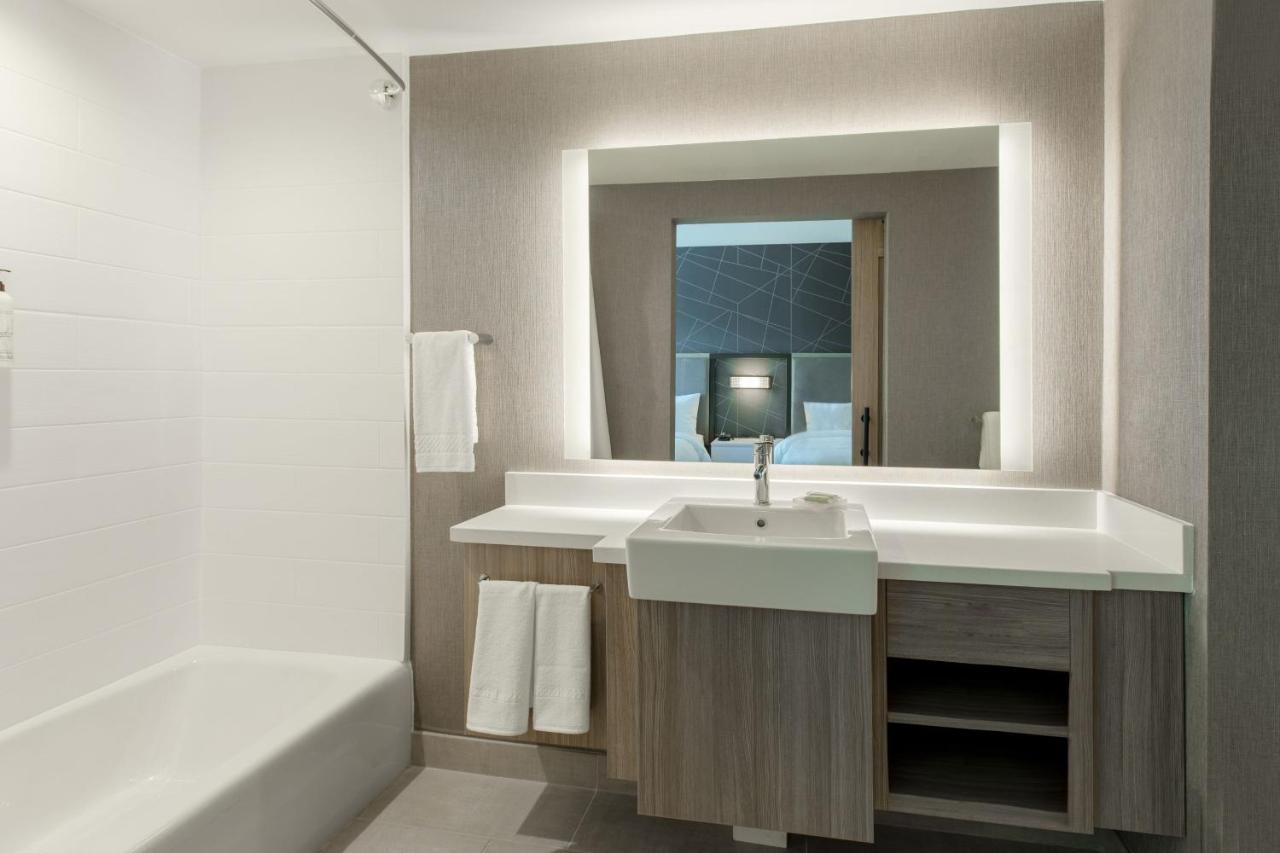 Springhill By Marriott Hotel Chester