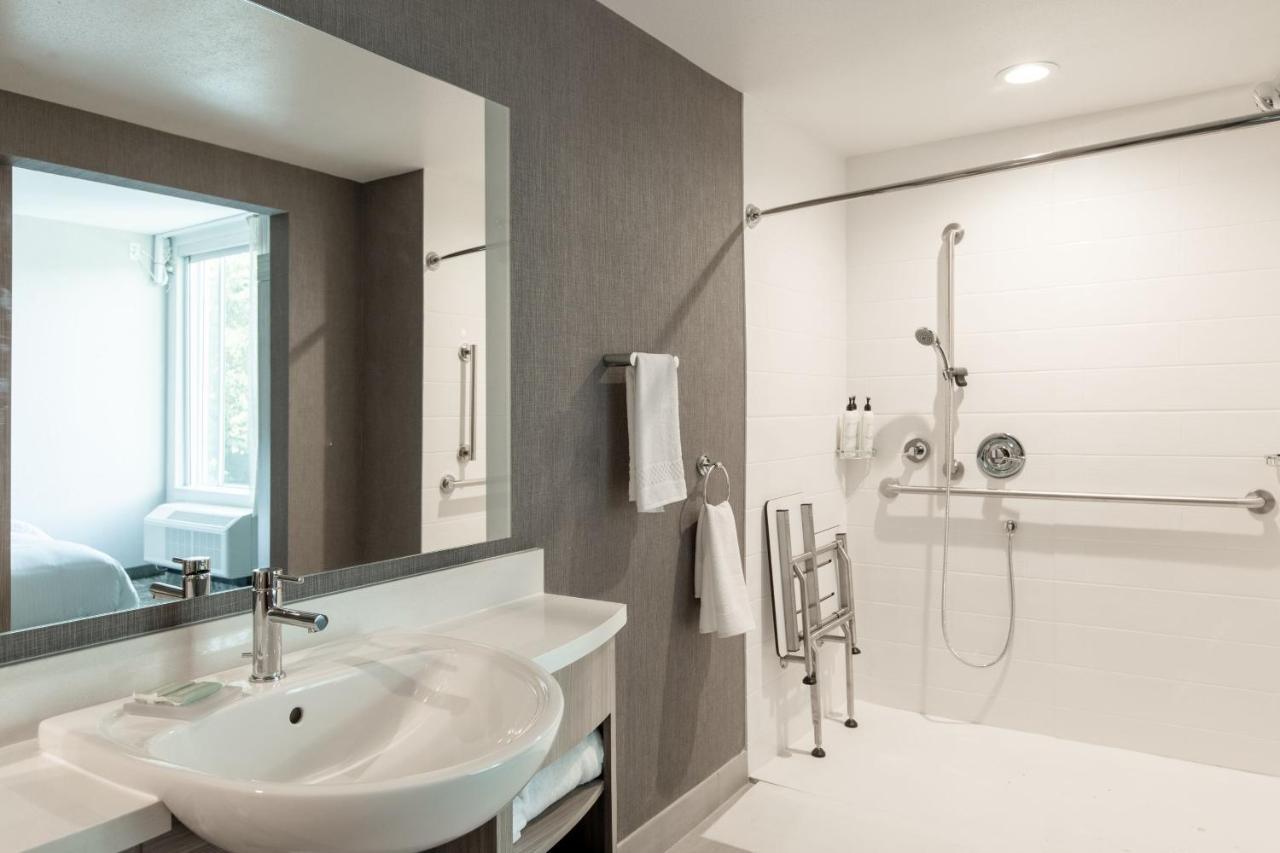 Springhill By Marriott Hotel 3*